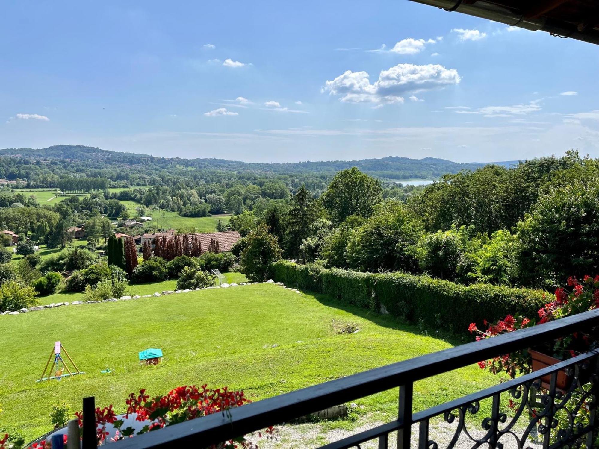 Villa Moia Varese Exterior photo
